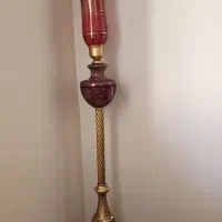 چراغ پایه دار لاله