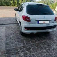207سقف فلز دنده 1404|خودرو سواری و وانت|رشت, گلسار|دیوار