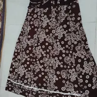 شالهادونه ۵۰شومیزقرمزمنجق دارسایز۴۲قیمت 180