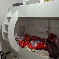 تخت دو طبقه