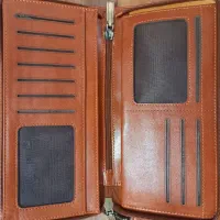 کیف پول و دستی