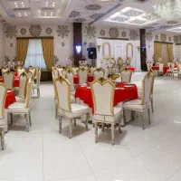 ازدواج آسان در تالار زمرد