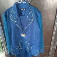 کت ودامن|لباس|هشتگرد, ینگی امام|دیوار