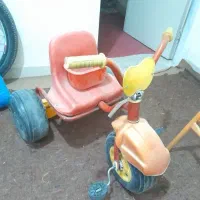 یک عدد سه چرخه ویک عدد دو چرخه ۱۶