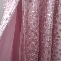 لباس مجلسی زنانه|لباس|اصفهان, حصه جنوبی|دیوار