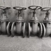 شیر فلکه چدنی کشویی زبانه فلزی سایز ۳اینچ