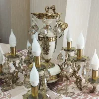 یک عدد لوستر شیک( برنز اصل تایید گالری برنز رز )