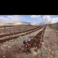 تیلر زنی شخم زنی سم پاشی دستکاه چاله کن