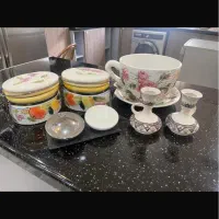 دکوری، پارچ و قوری و قندان و نمکدان زرین سینی