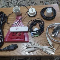 تعدادی وسایل الکترونیکی، لوازم برقی