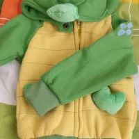 سویشرت دایناسوری در حد نو