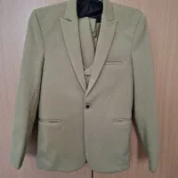 کت و شلوار + جلیقه پسرانه کرم رنگ سایز ۸