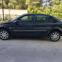 مگان مدل ۹۰اتومات ۲۰۰۰تمیز