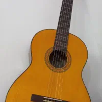 گیتار یاماها c70