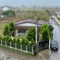 فروش-ویلا220-متری-سند-دار-بهرام-تاپ-لوکیشن