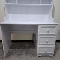 میزتحریر کاملا نو|میز تحریر و کامپیوتر|شاهین‌شهر, عطار|دیوار