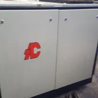 کمپرسور اسکرو ۱ متر تا ۱۰۰ متر مکعب درایر اینورتر|ماشین‌آلات صنعتی|اصفهان, آبشار|دیوار