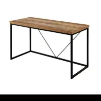 میز تحریر و کامپیوتر