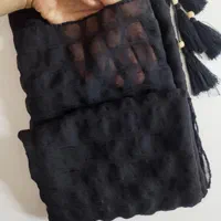 چندتا شال مشکی نو
