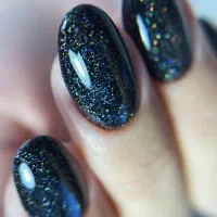 کاشت ناخن شهرکرد تخفیف ویژه