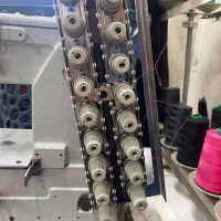 نیازمند دوزنده