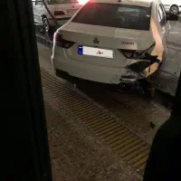 شاهین مدل ۴۰۰/سانروف