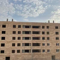 آپارتمان ۱۰۰ متری ،دوخواب ،بهترین موقعیت