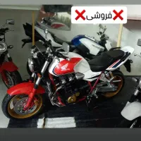 ماکت موتور سی بی ۱۳۰۰ اسپشیال ۲۰۰۸|کلکسیون و سرگرمی|تهران, فلسطین (میدان انقلاب)|دیوار