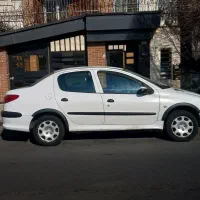 پژو ۲۰۶  sd v8