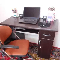 میز کامپیوتر