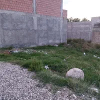 زمین-مسکونی-100-متر-وسط-ساخت-و-ساز