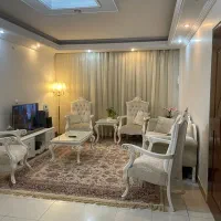 مبل هفت نفره ، میز ناهار خوری ۸ نفره در حد نو