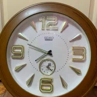 ساعت دیواری