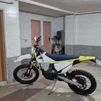 فلات هاسکی مدل۱۴۰۴