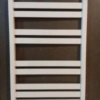 حوله خشک کن فلت سفید و مشکی|آبگرمکن، پکیج، شوفاژ|تهران, دهم فروردین|دیوار