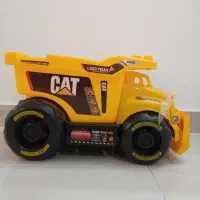 کامیون بزرگ CAT به ابعاد ۳۲ در ۶۰   نو نو|اسباب‌‌بازی|اسلام‌شهر, شهرک قائمیه|دیوار