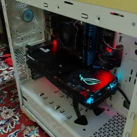 فروش یک کیس کامپیوتر گیمینگ