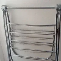 رخت اویز سالم و تمییز