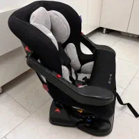 صندلی ماشین کودک دلیجان در حد نو