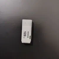 فلش  KIOXIA|قطعات و لوازم جانبی رایانه|نجف‌آباد, باغ ملی|دیوار