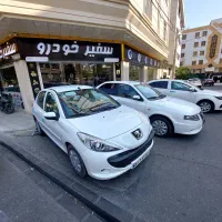 پژو 207i اتومات فلز TU5P صفر سفید مدل ۱۴۰۴