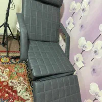 تخت ماساژ یا میکرو بلیدینگ و کاشت مژه
