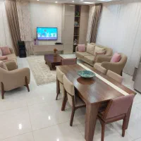 مبل 8 نفره با میز ناهارخوری 6 نفره و جلو مبلی