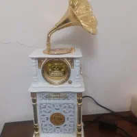 چراغ خواب موزیکال گرامافون مناسب اتاق کودک