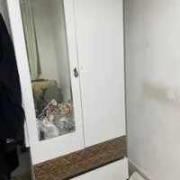 فروش بعضی از وسایل به دلیل مهاجرت