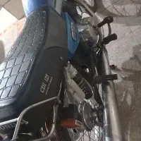 موتور مدل ۹۵ مدارک کامل  یک سال بیمه