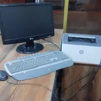پرینترhp لیزری نو اصن استفاده نشده میزصندلی خلبانی|پرینتر، اسکنر، کپی، فکس|مشهد, الهیه|دیوار
