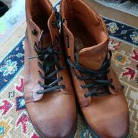 دوجفت کفش درحدنو|کیف، کفش، کمربند|سراب, |دیوار