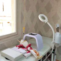 آموزش اصول خود مراقبتی پوست و مو