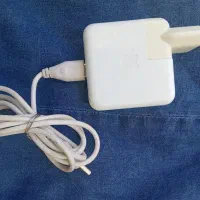 شارژر اورجینال اپل ۶۰ وات مگ سیف